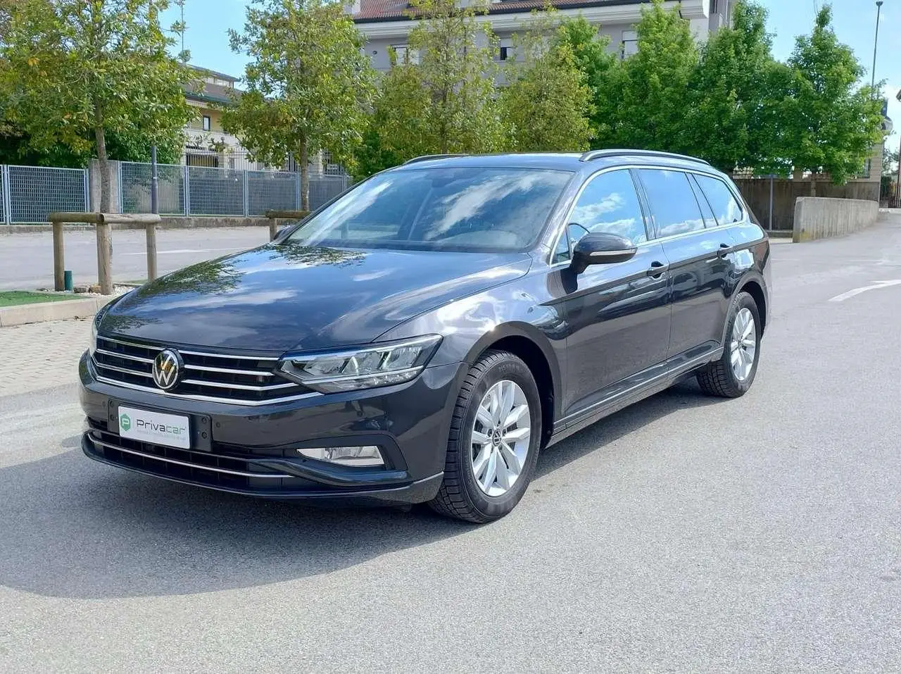 Photo 1 : Volkswagen Passat 2023 Diesel