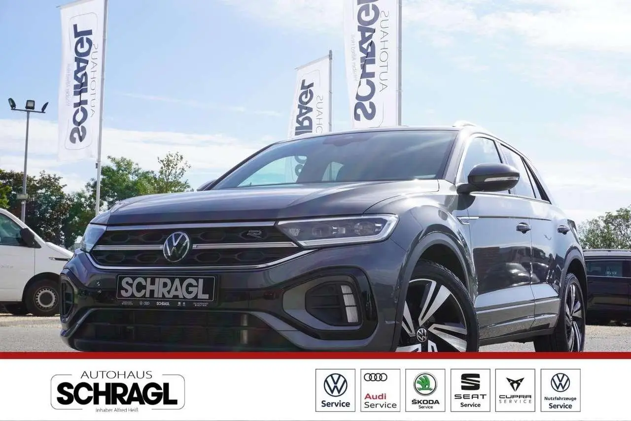 Photo 1 : Volkswagen T-roc 2023 Essence