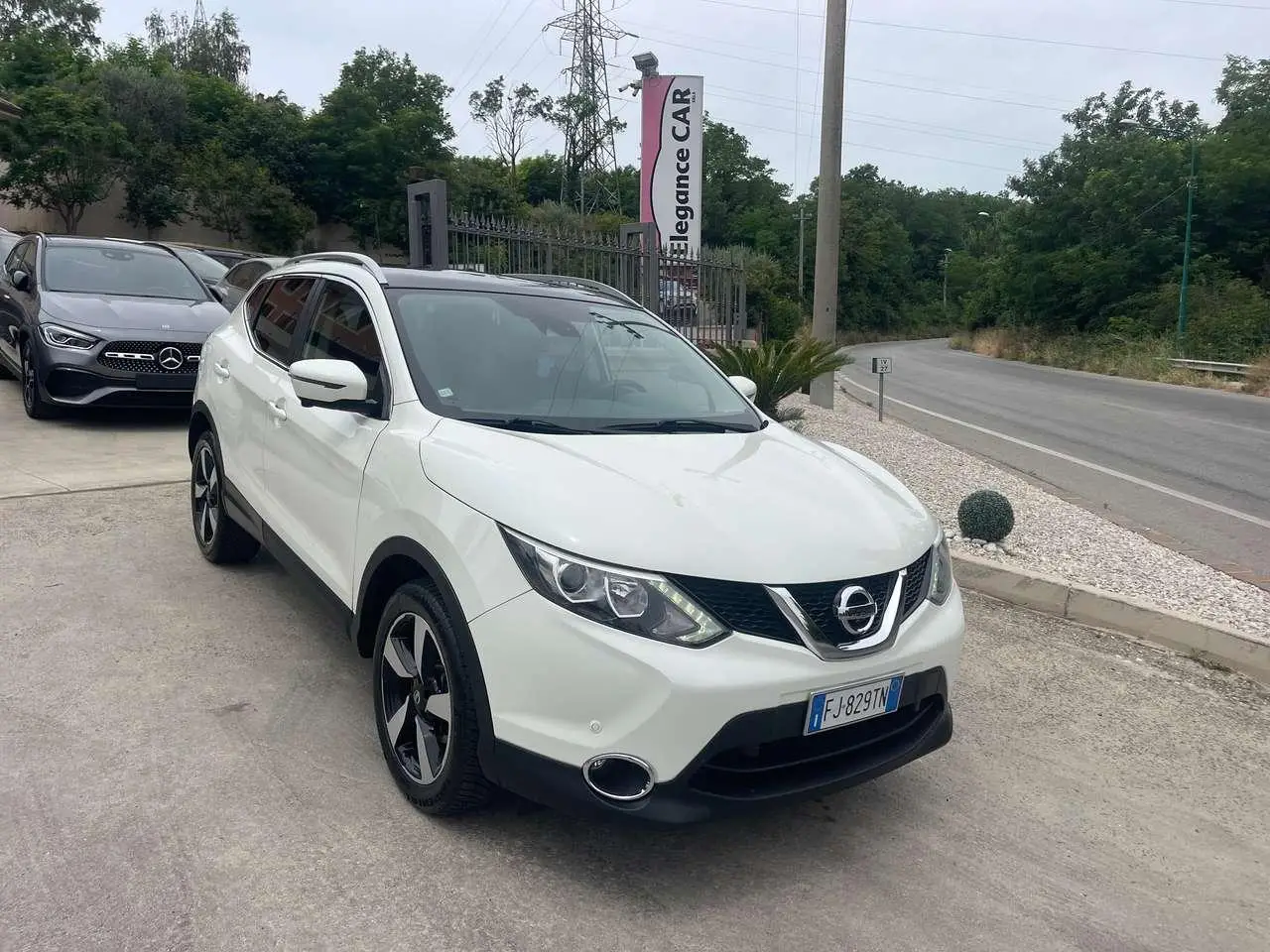 Photo 1 : Nissan Qashqai 2017 Diesel