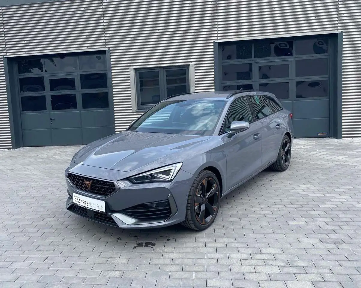 Photo 1 : Cupra Leon 2024 Essence