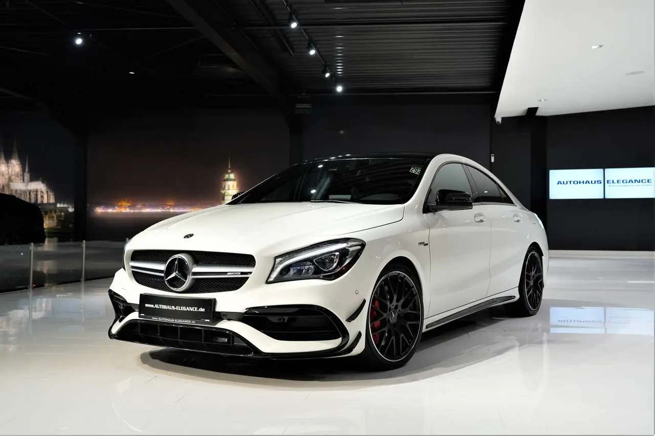 Photo 1 : Mercedes-benz Classe Cla 2017 Essence