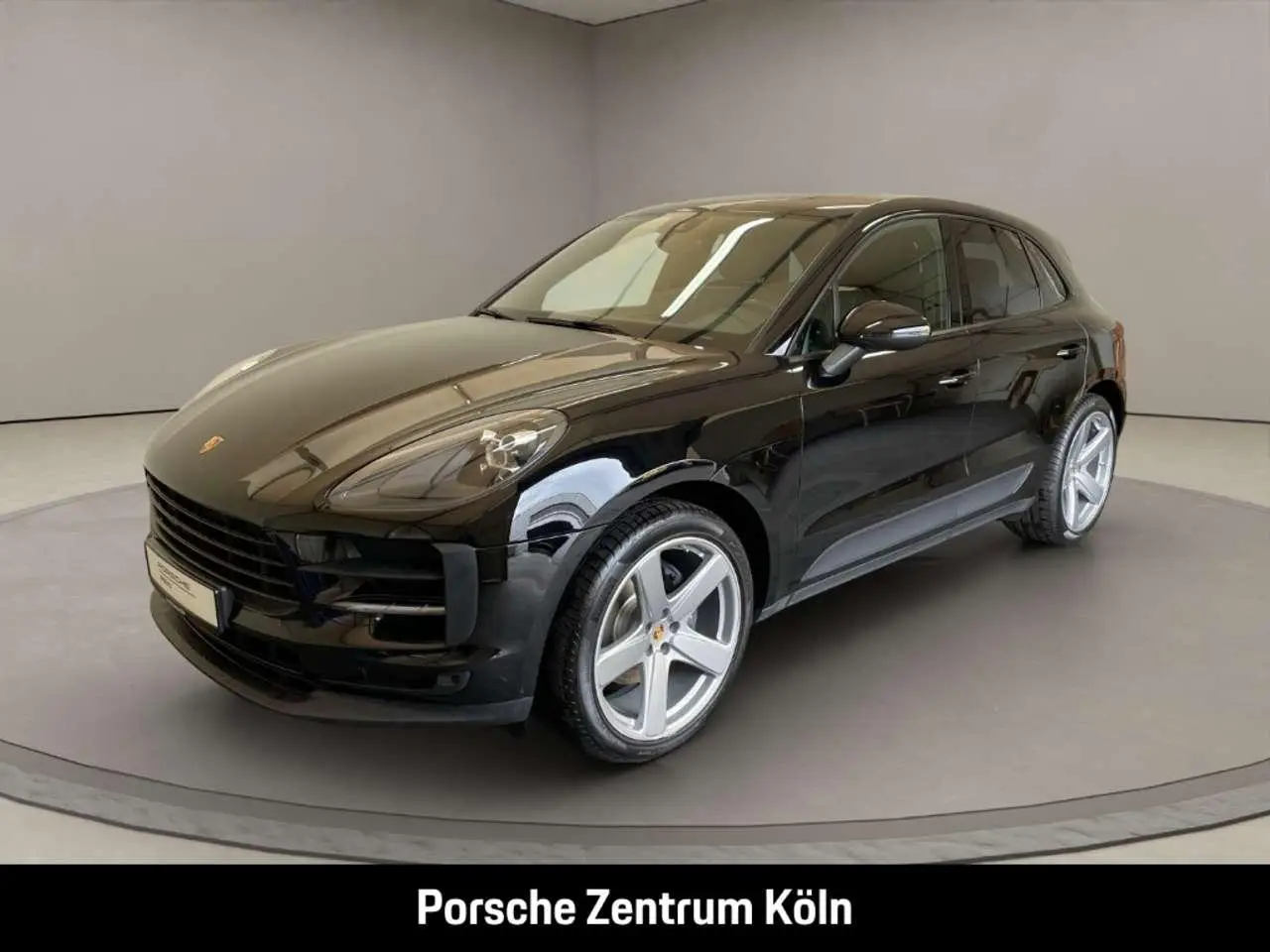 Photo 1 : Porsche Macan 2021 Petrol