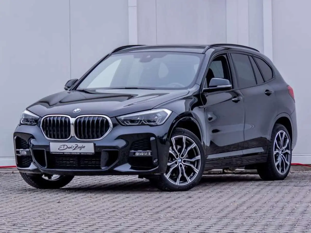 Photo 1 : Bmw X1 2021 Essence