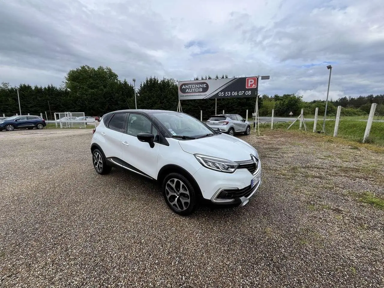 Photo 1 : Renault Captur 2018 Petrol