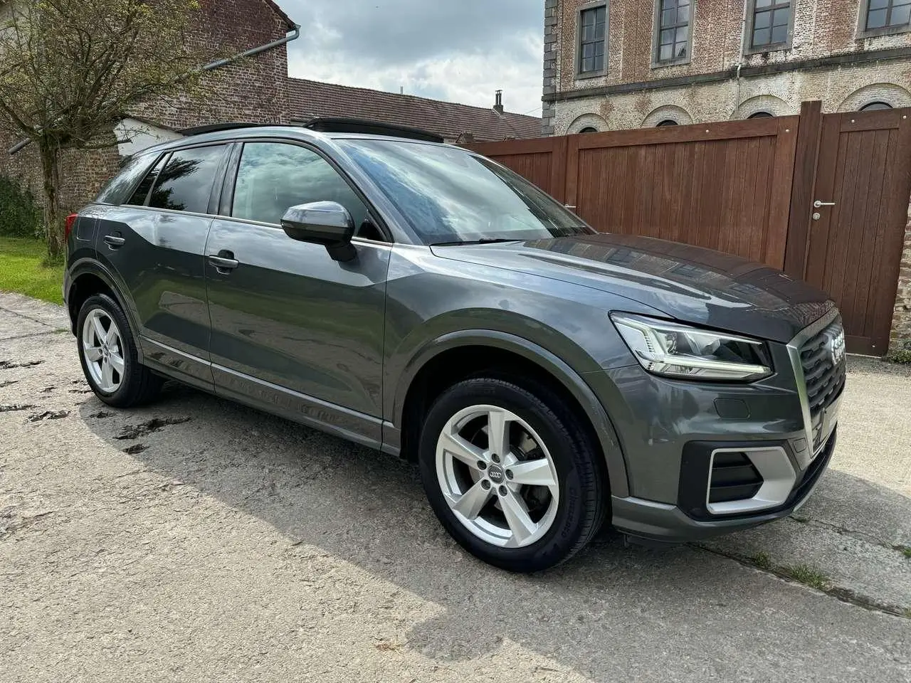 Photo 1 : Audi Q2 2018 Essence