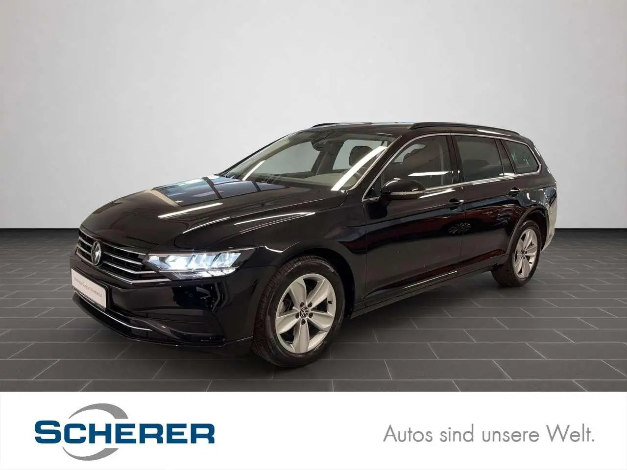 Photo 1 : Volkswagen Passat 2023 Petrol