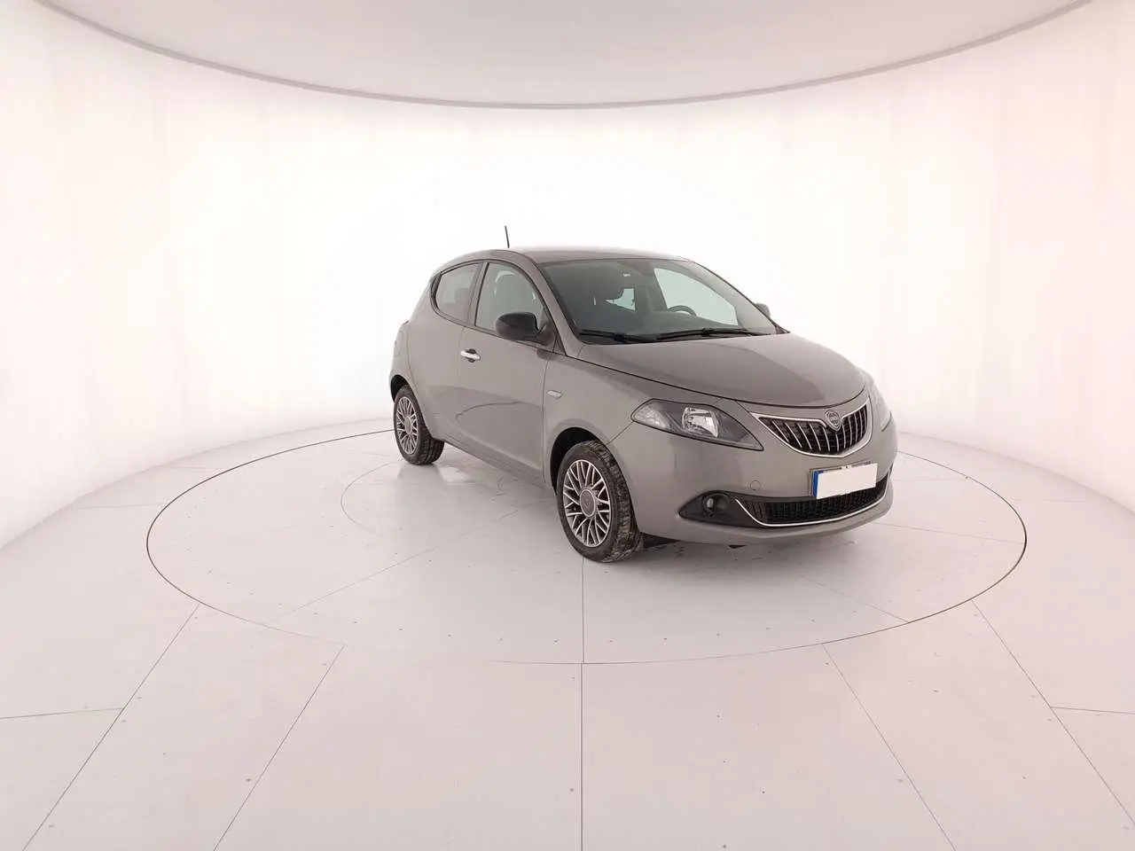 Photo 1 : Lancia Ypsilon 2023 Essence