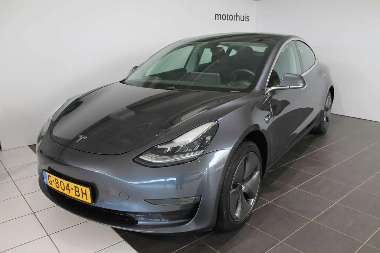 Photo 1 : Tesla Model 3 2019 Électrique