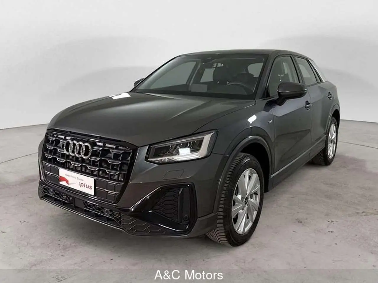 Photo 1 : Audi Q2 2023 Diesel