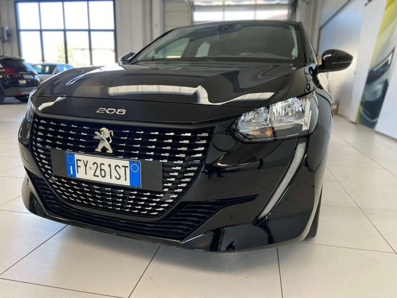 Photo 1 : Peugeot 208 2019 Petrol