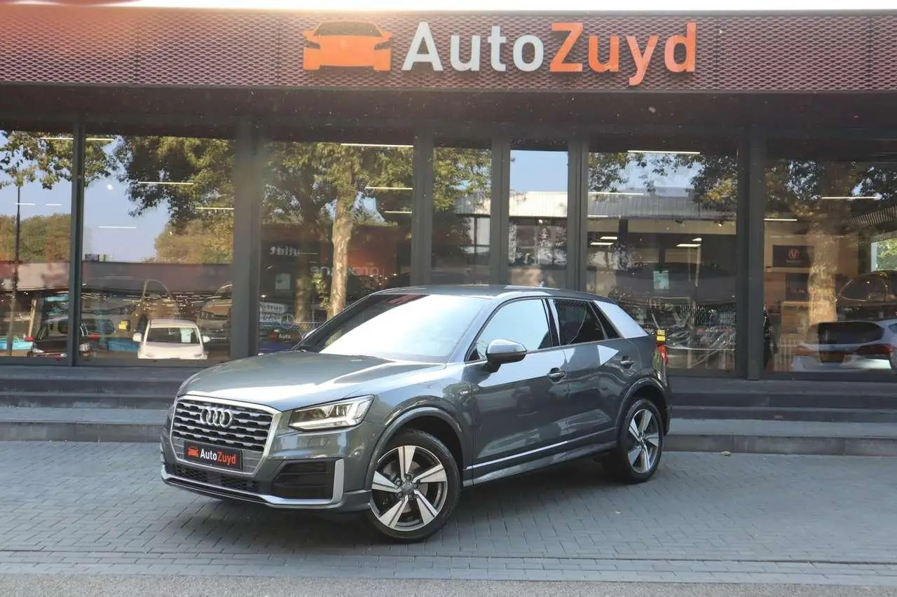 Photo 1 : Audi Q2 2018 Essence