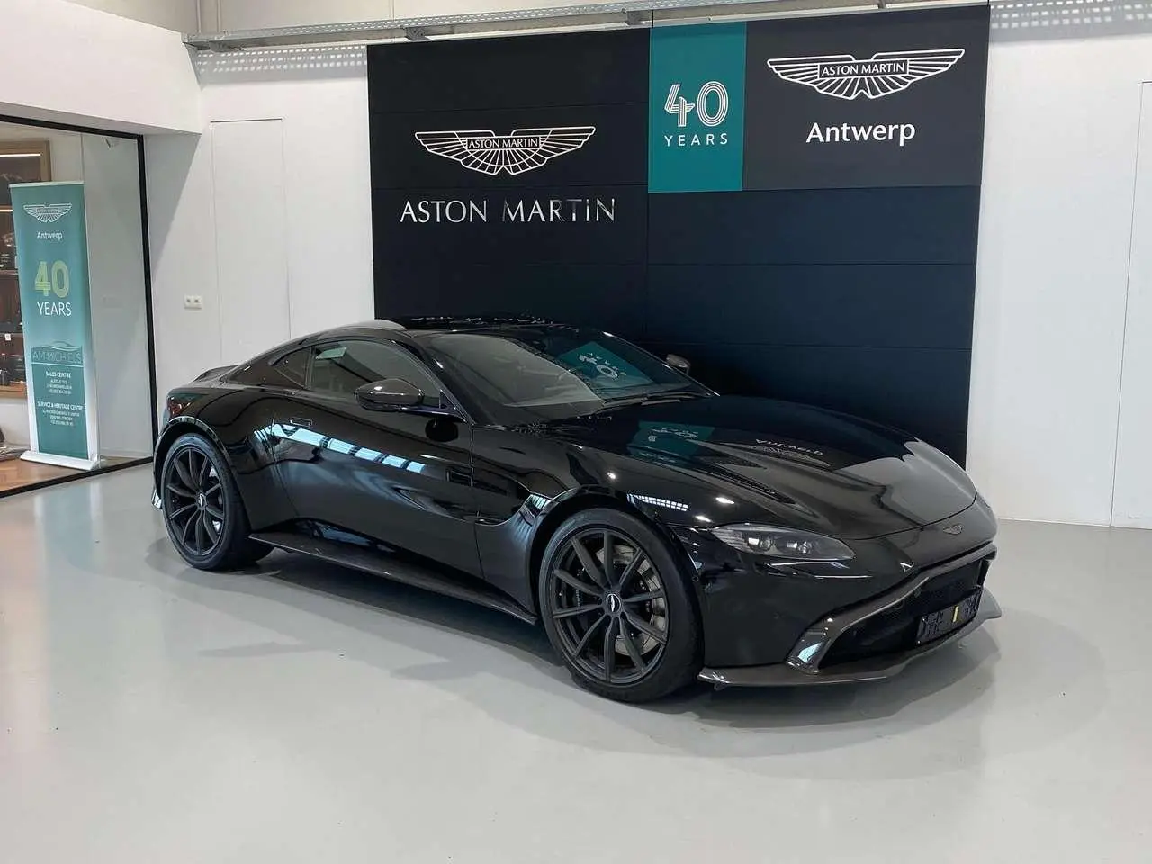 Photo 1 : Aston Martin Vantage 2018 Essence