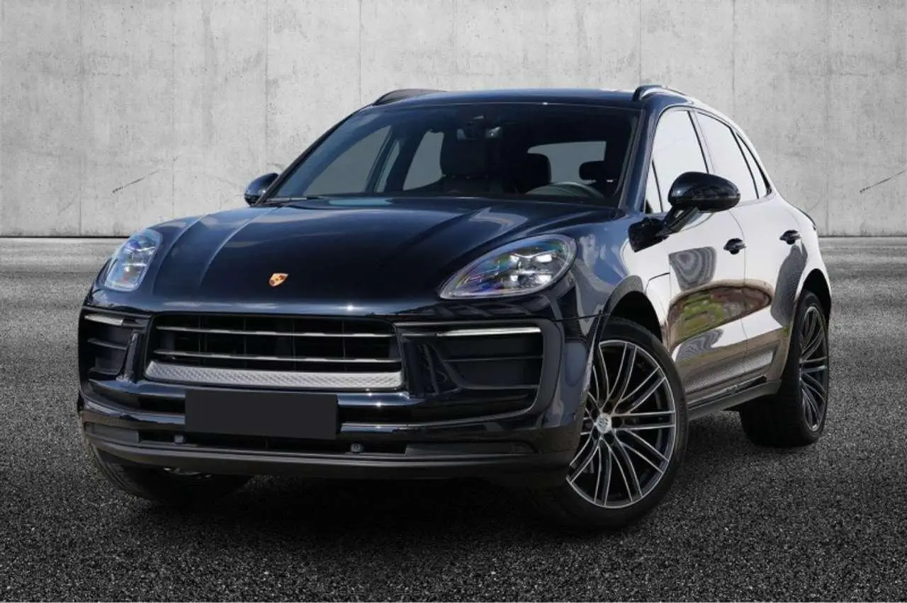 Photo 1 : Porsche Macan 2023 Essence