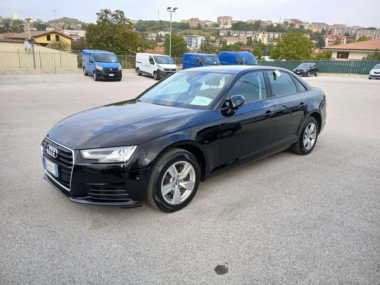 Photo 1 : Audi A4 2019 Diesel