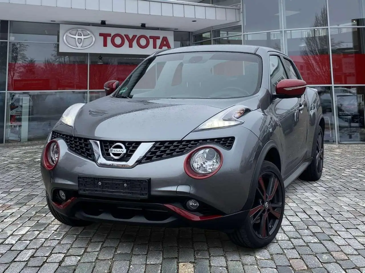 Photo 1 : Nissan Juke 2016 Petrol