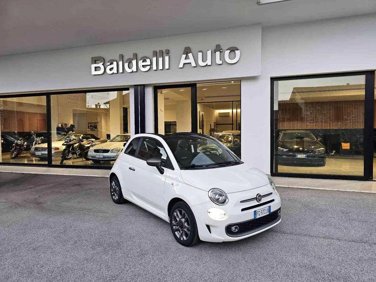 Photo 1 : Fiat 500c 2016 Essence