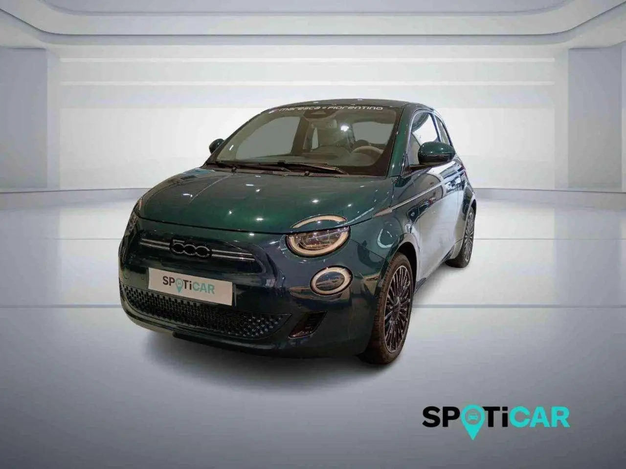 Photo 1 : Fiat 500 2023 Électrique