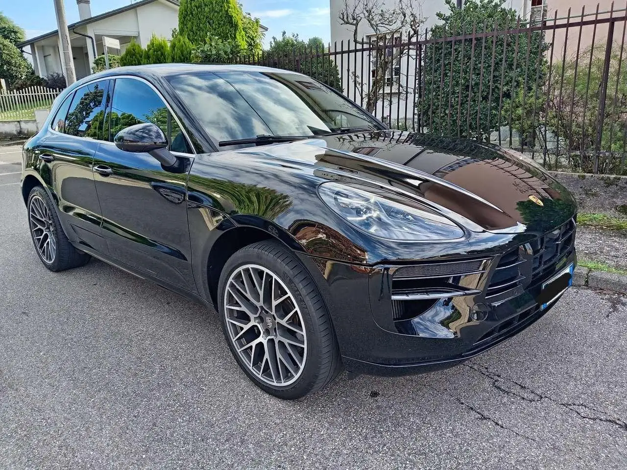 Photo 1 : Porsche Macan 2020 Essence