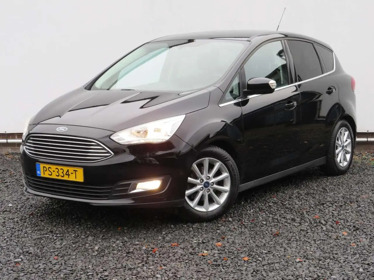 Photo 1 : Ford C-max 2017 Petrol