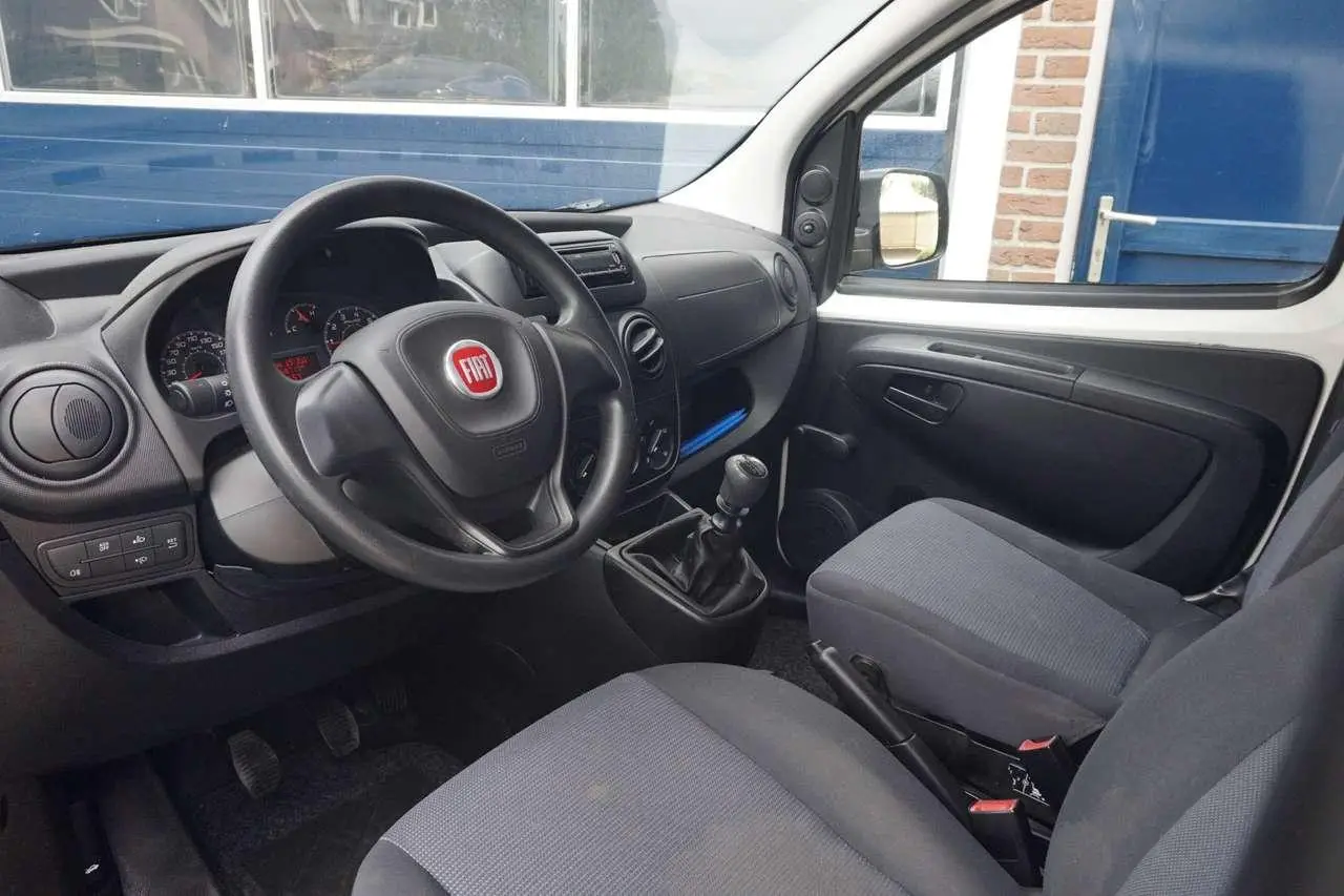 Photo 1 : Fiat Fiorino 2017 Petrol