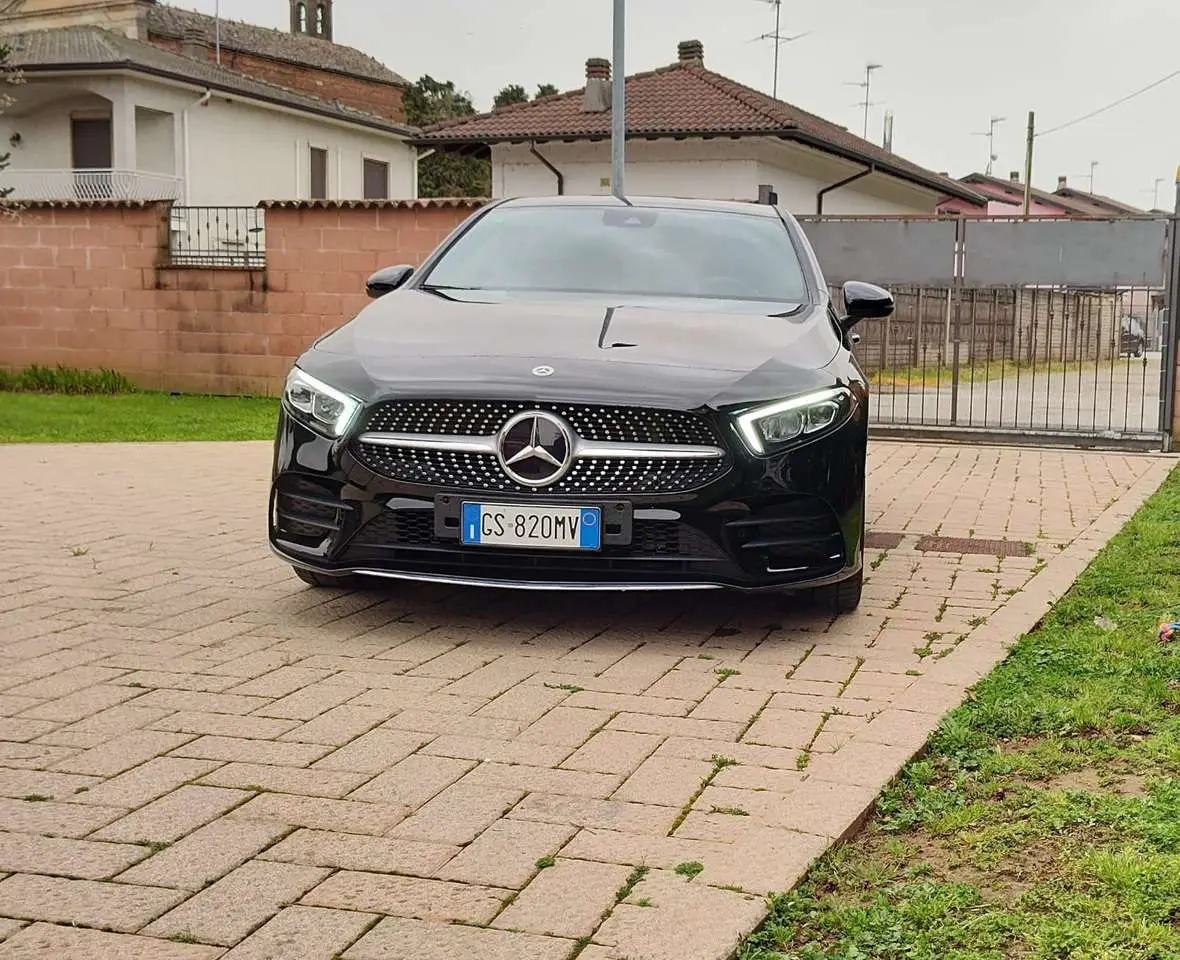 Photo 1 : Mercedes-benz Classe A 2022 Petrol