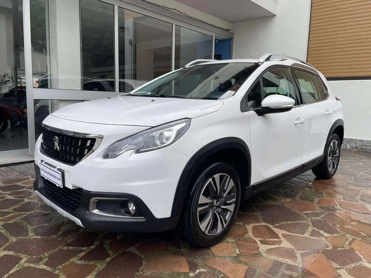 Photo 1 : Peugeot 2008 2019 Essence