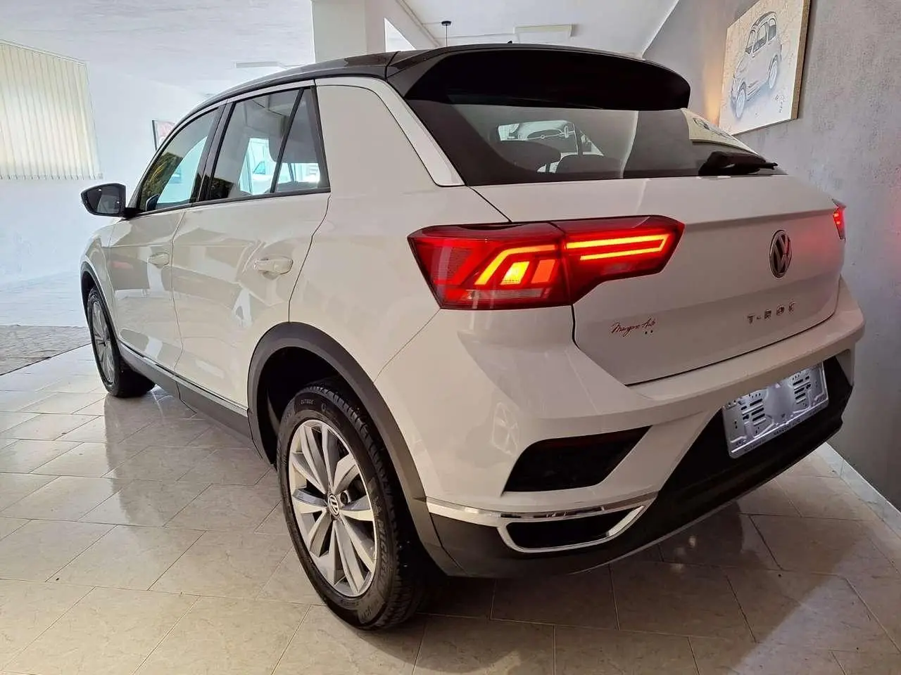 Photo 1 : Volkswagen T-roc 2020 Petrol