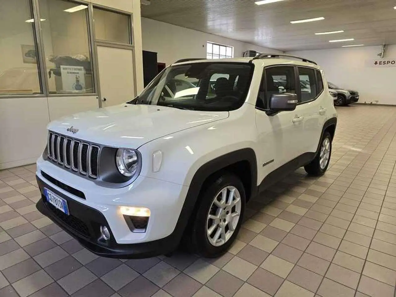 Photo 1 : Jeep Renegade 2021 Petrol