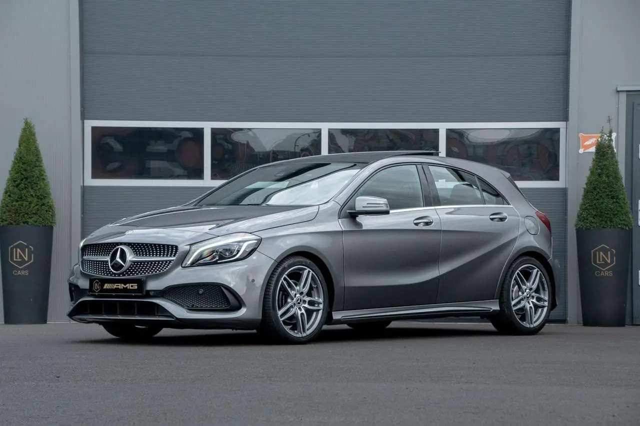 Photo 1 : Mercedes-benz Classe A 2017 Essence