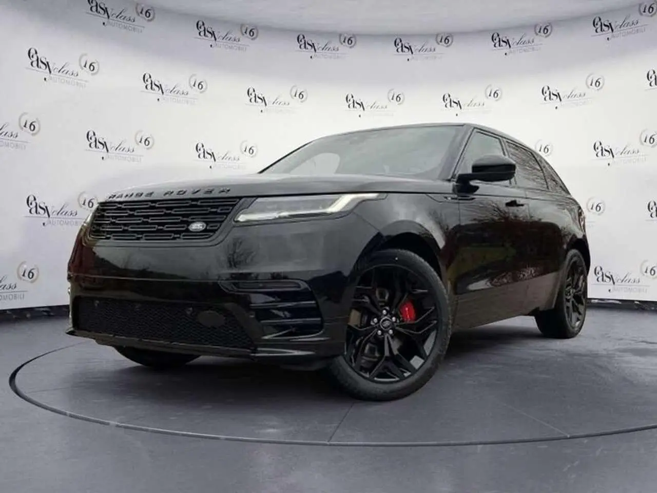 Photo 1 : Land Rover Range Rover Velar 2024 Essence