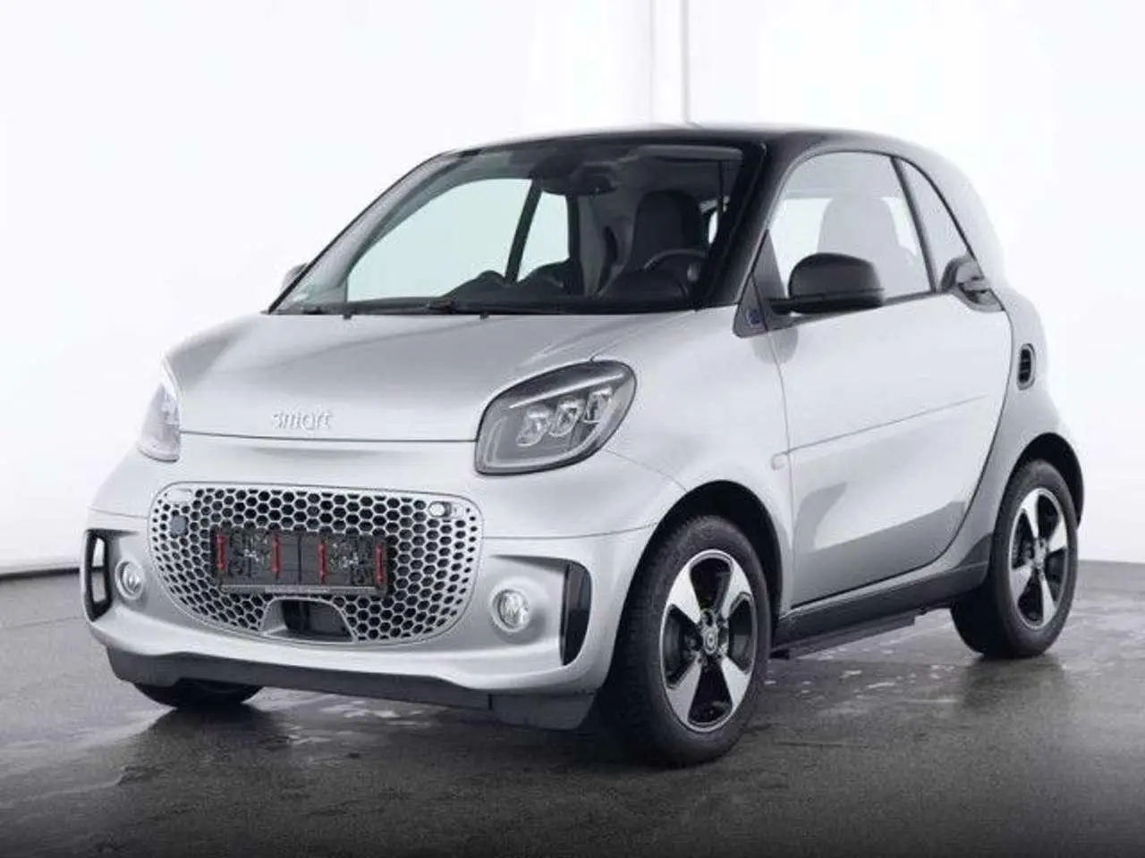 Photo 1 : Smart Fortwo 2024 Électrique