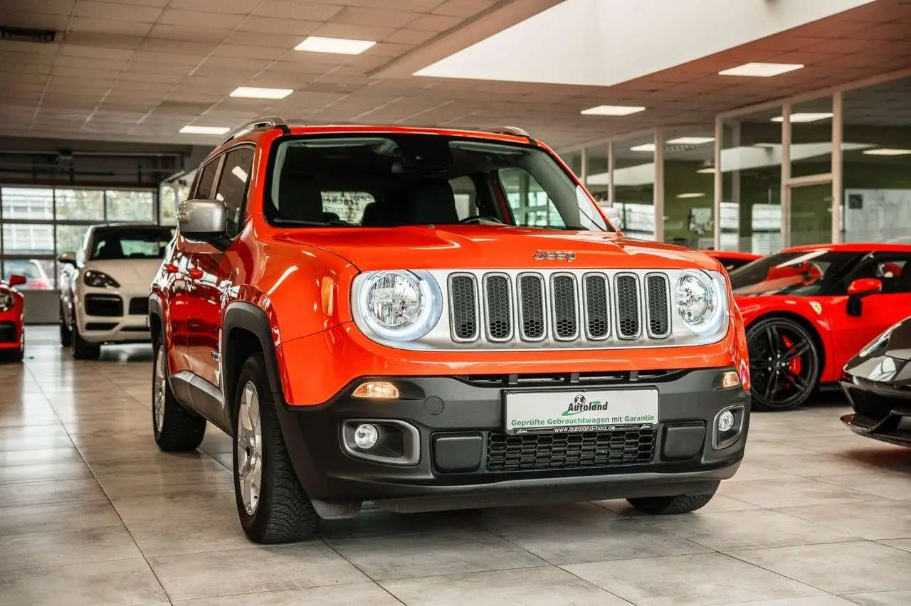 Photo 1 : Jeep Renegade 2015 Petrol