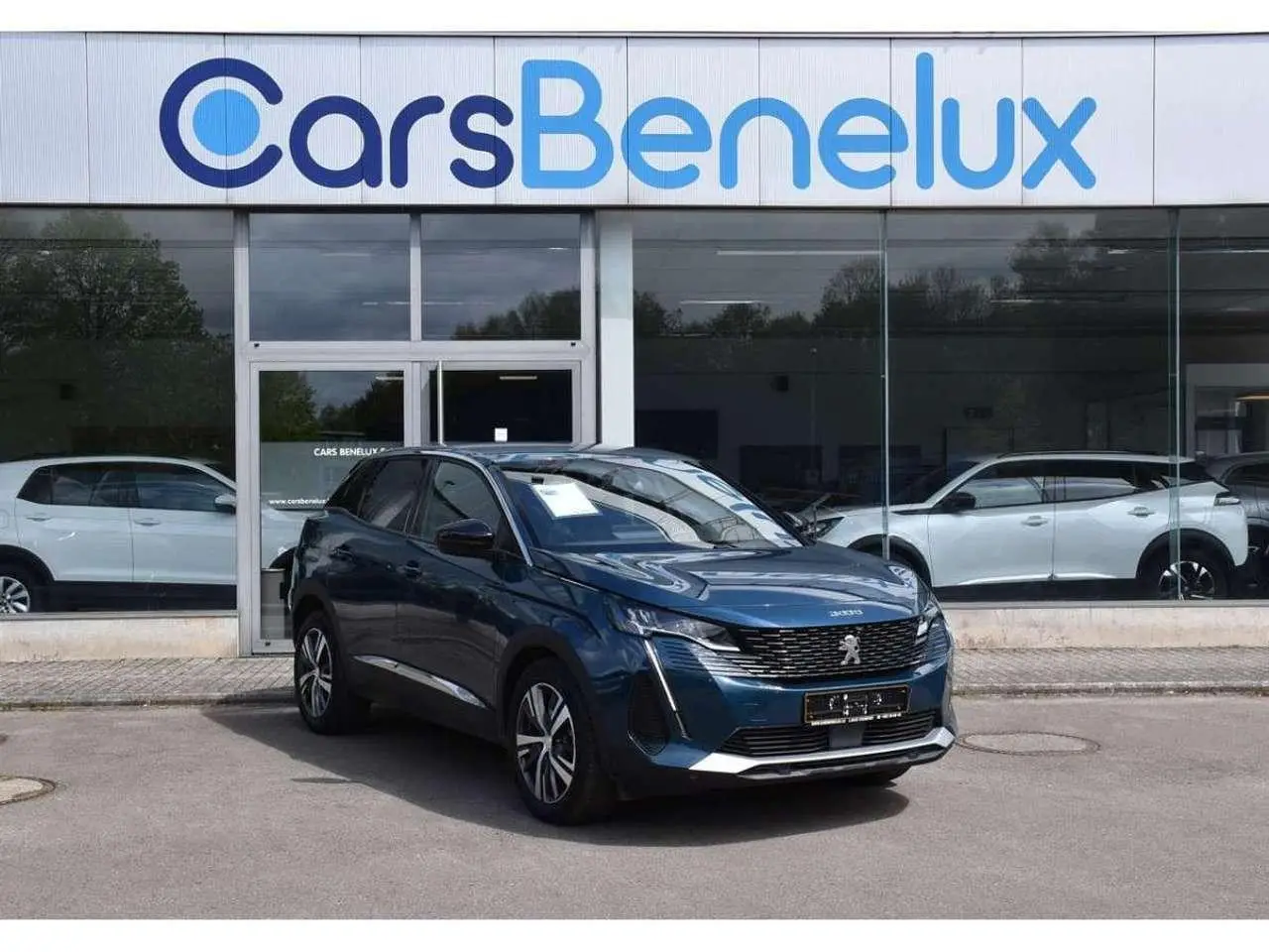 Photo 1 : Peugeot 3008 2023 Essence