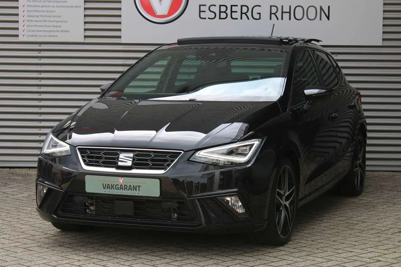 Photo 1 : Seat Ibiza 2021 Essence