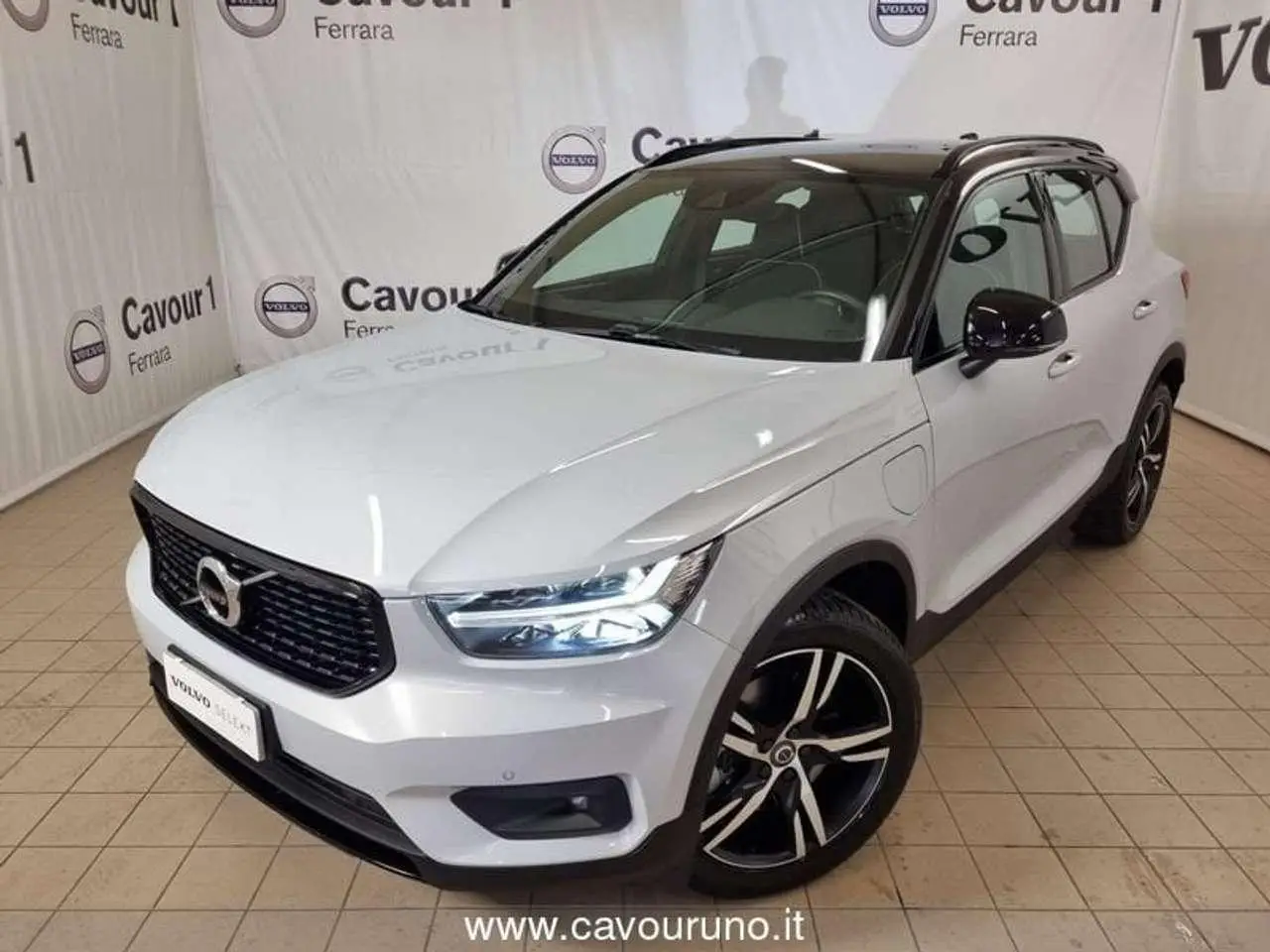 Photo 1 : Volvo Xc40 2021 Hybrid