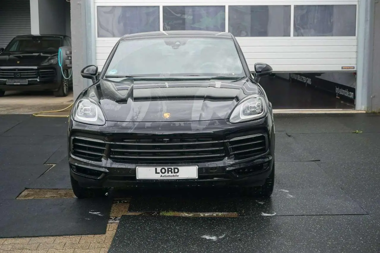 Photo 1 : Porsche Cayenne 2023 Hybrid