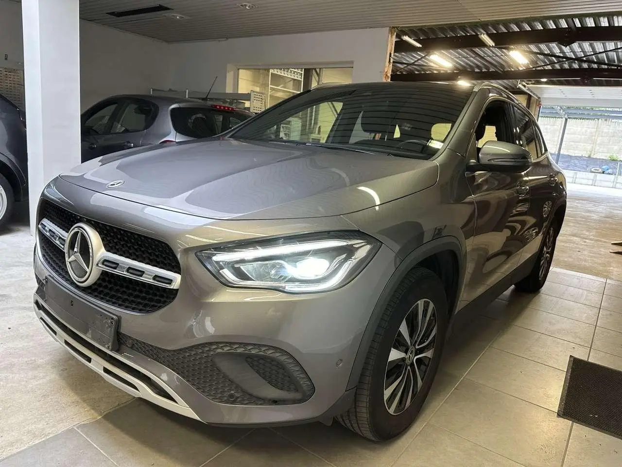 Photo 1 : Mercedes-benz Classe Gla 2021 Hybrid