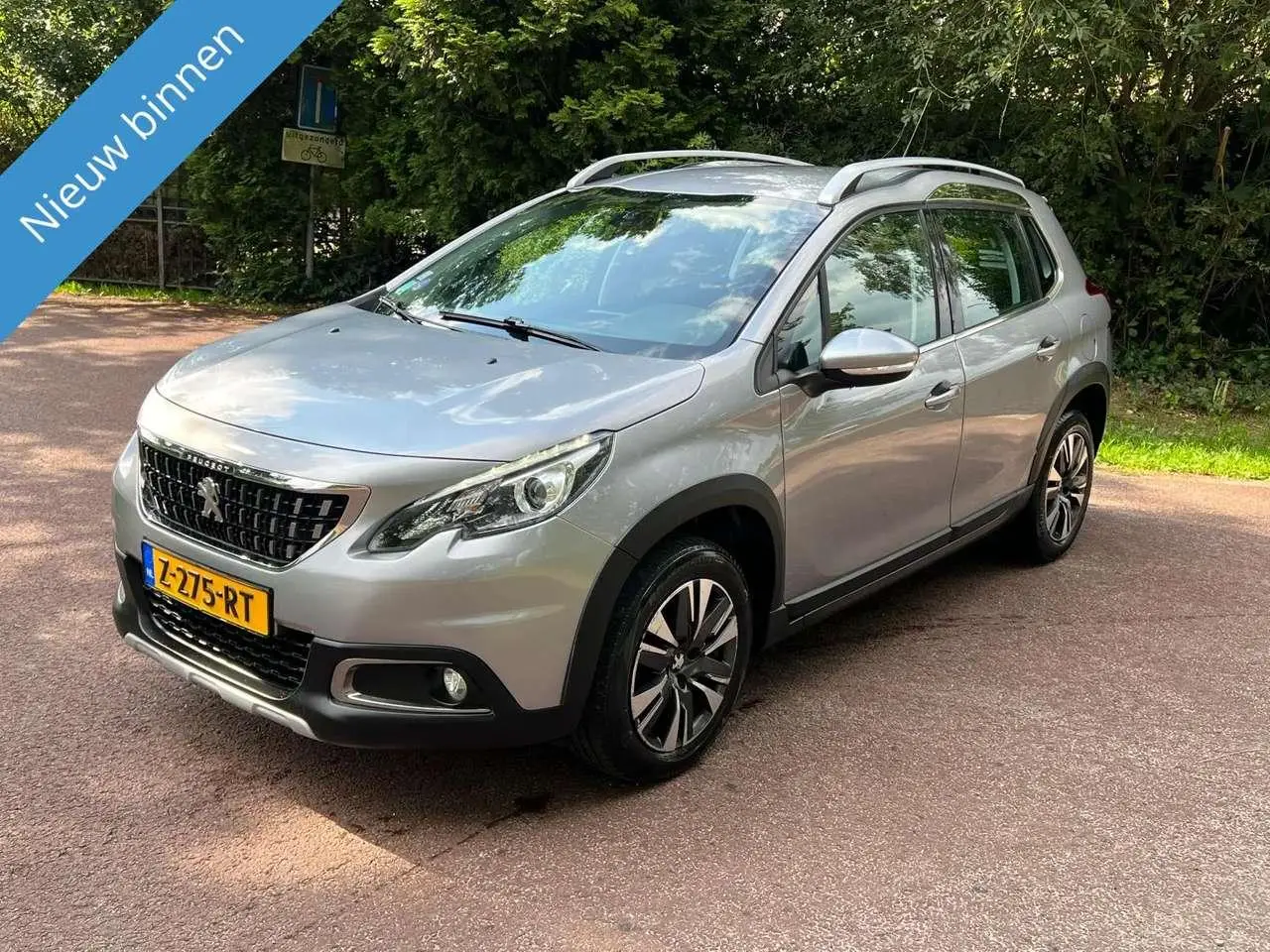 Photo 1 : Peugeot 2008 2018 Essence