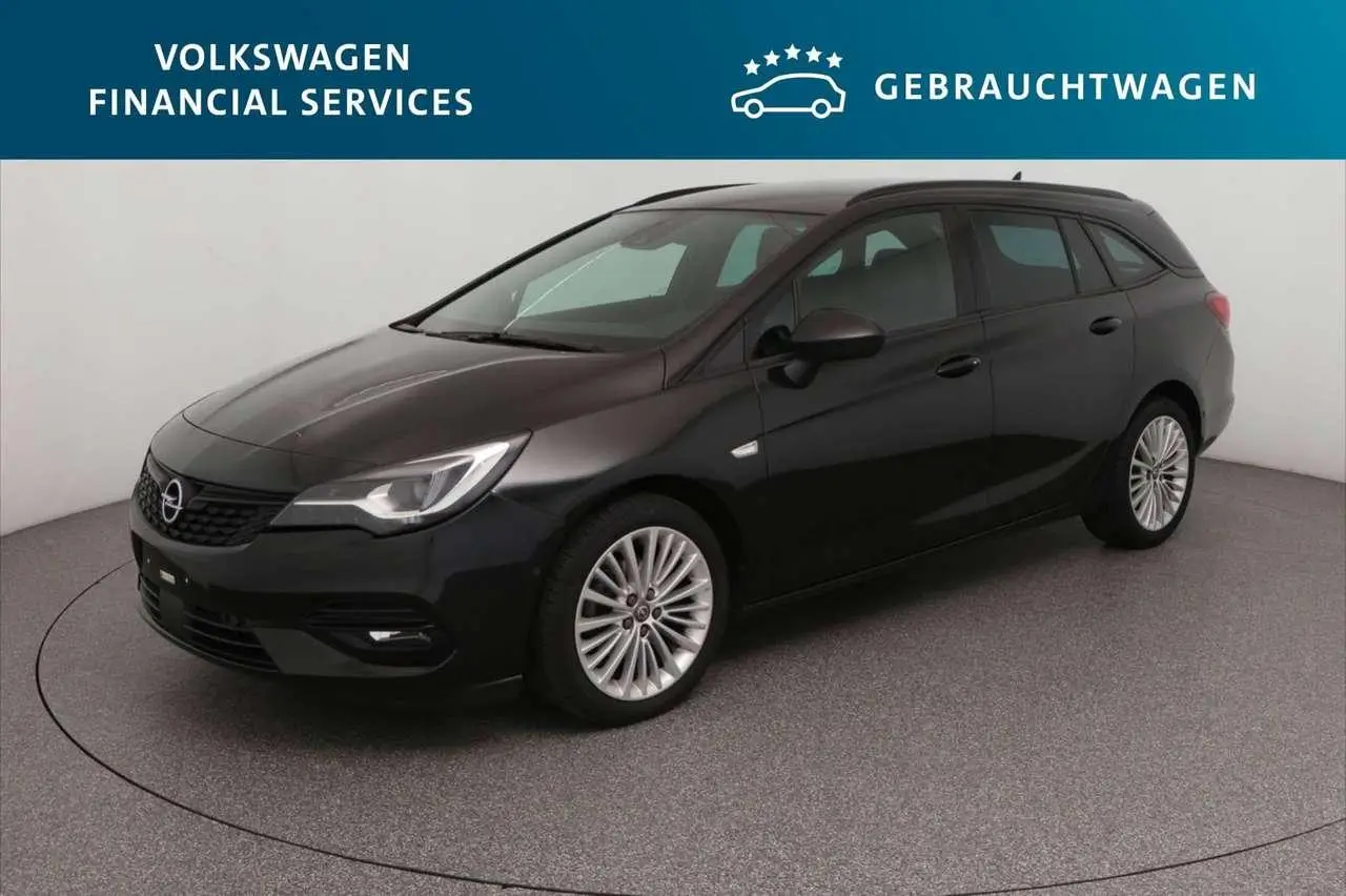 Photo 1 : Opel Astra 2021 Essence