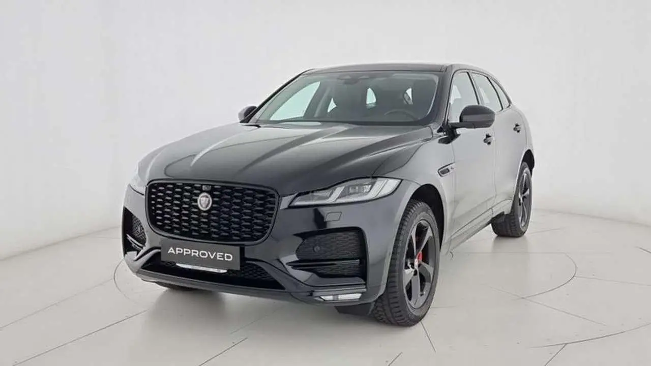 Photo 1 : Jaguar F-pace 2021 Hybrid