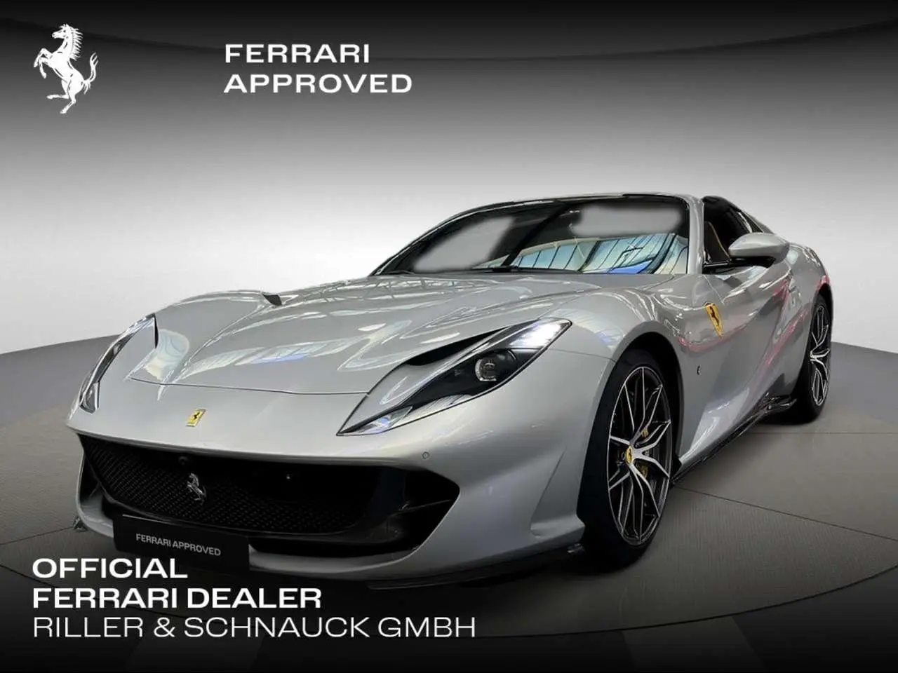 Photo 1 : Ferrari 812 2022 Essence