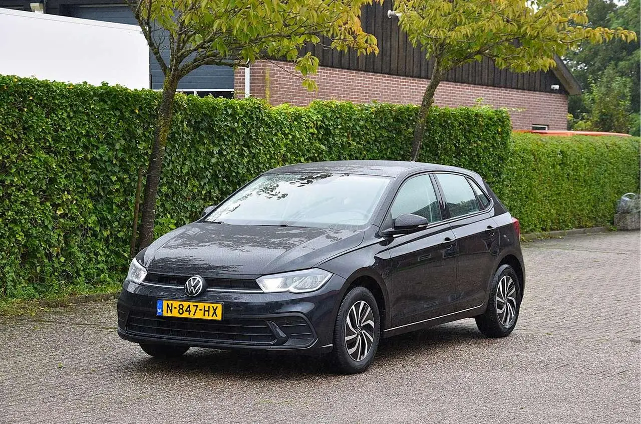 Photo 1 : Volkswagen Polo 2021 Essence