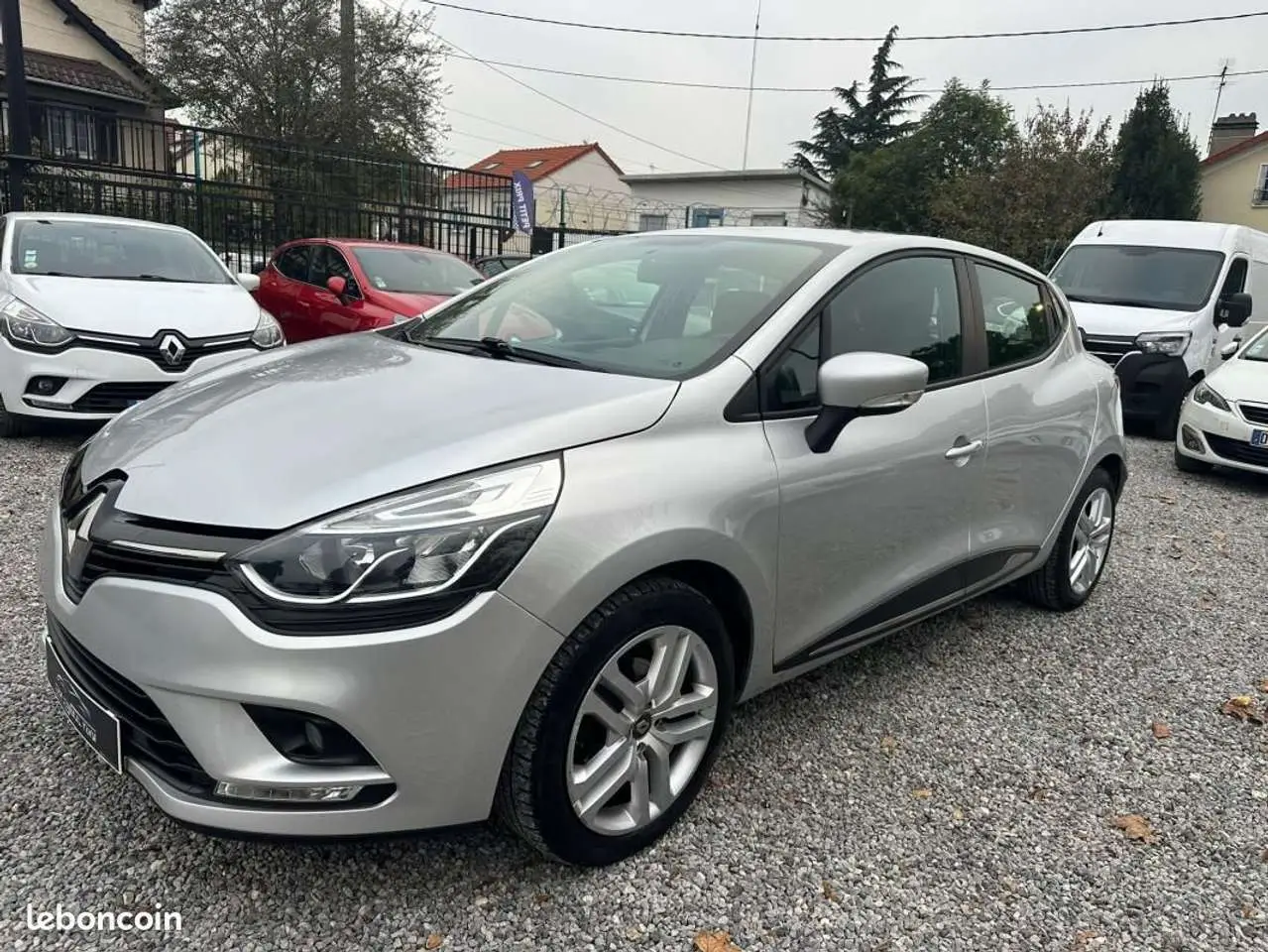 Photo 1 : Renault Clio 2019 Petrol