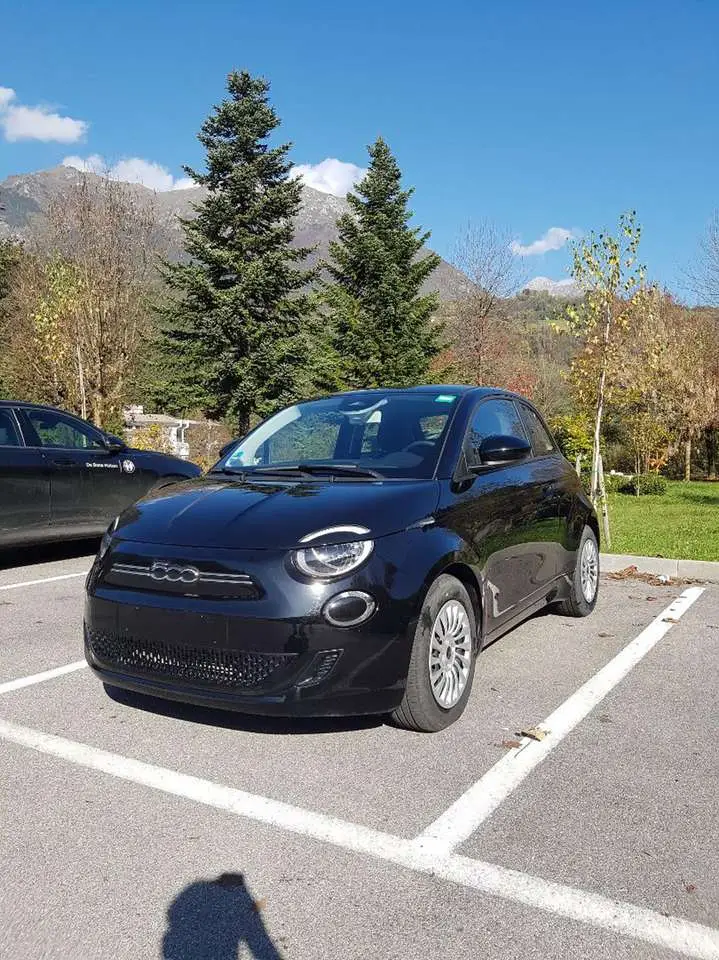 Photo 1 : Fiat 500 2022 Électrique