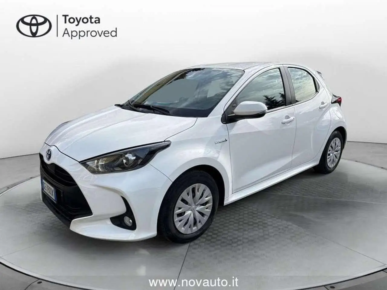 Photo 1 : Toyota Yaris 2021 Hybride