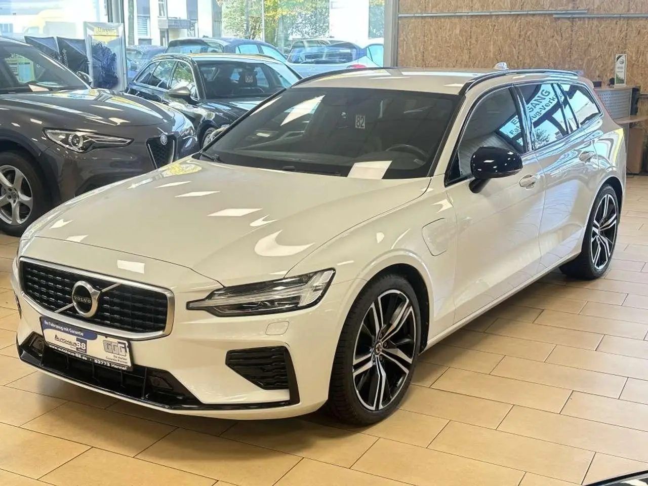 Photo 1 : Volvo V60 2020 Hybrid