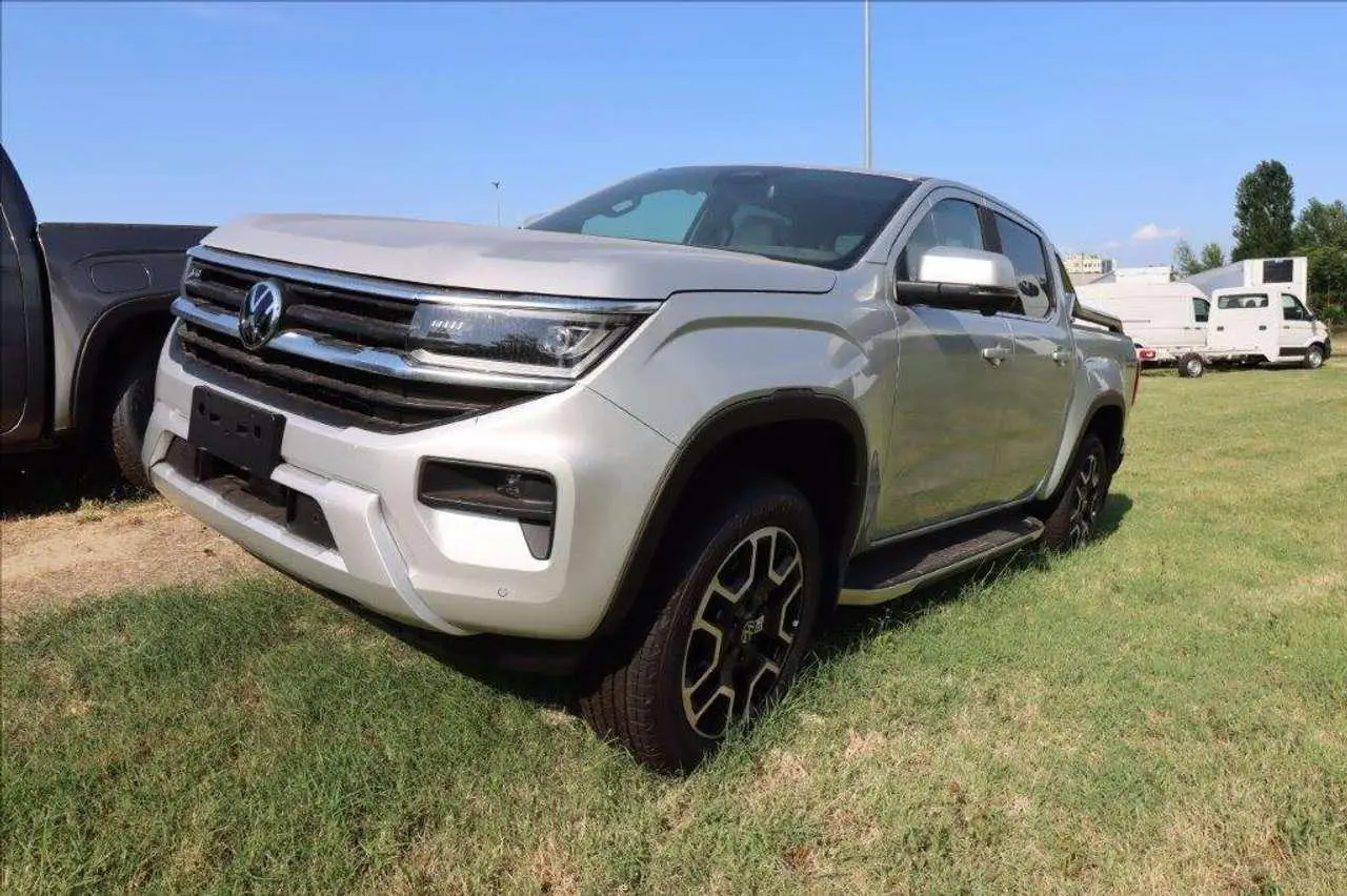 Photo 1 : Volkswagen Amarok 2024 Diesel