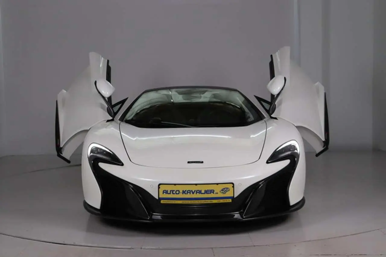 Photo 1 : Mclaren 650s Spider 2015 Essence