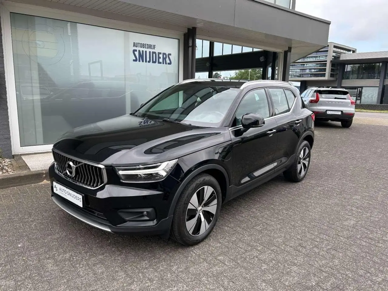 Photo 1 : Volvo Xc40 2020 Hybride