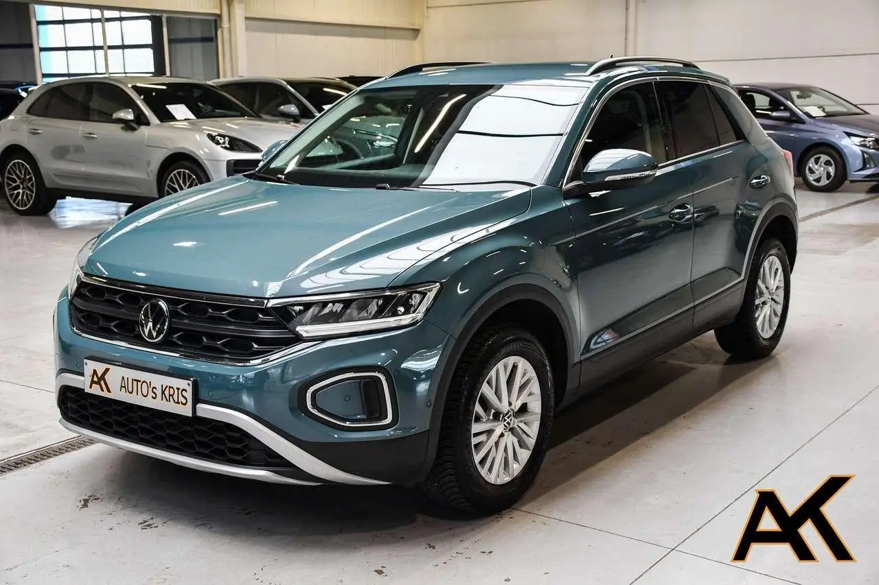 Photo 1 : Volkswagen T-roc 2024 Petrol